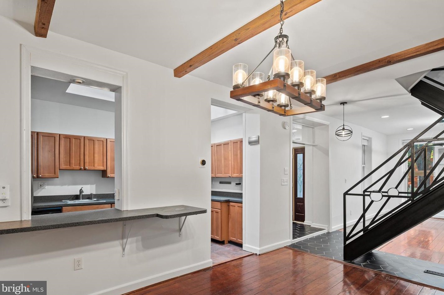 808 Hollins St, Baltimore MD  21201-1004 exterior