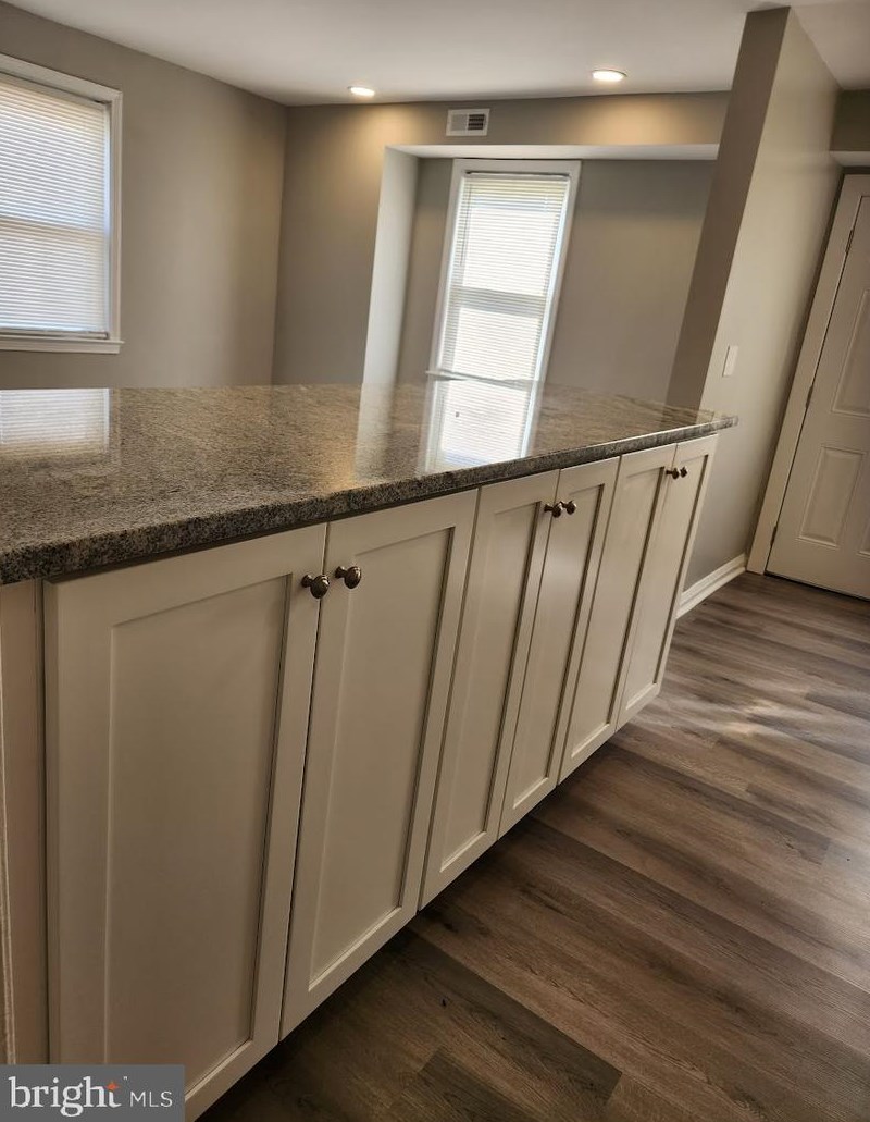 1000 Woodington Rd, Baltimore MD  21229-1838 exterior