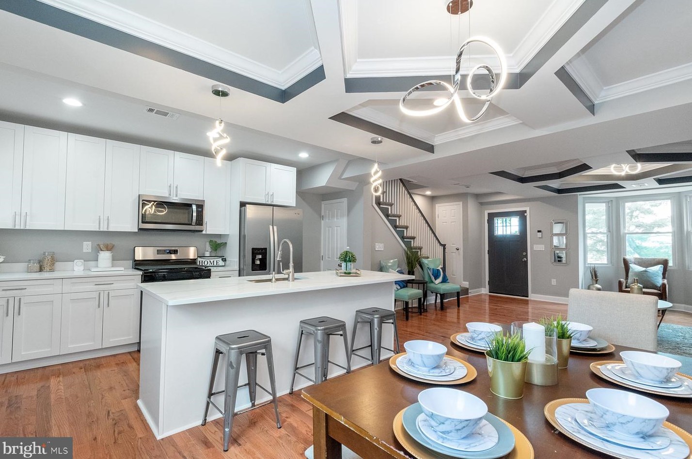 1624 Roundhill Rd, Baltimore MD  21218-2213 exterior