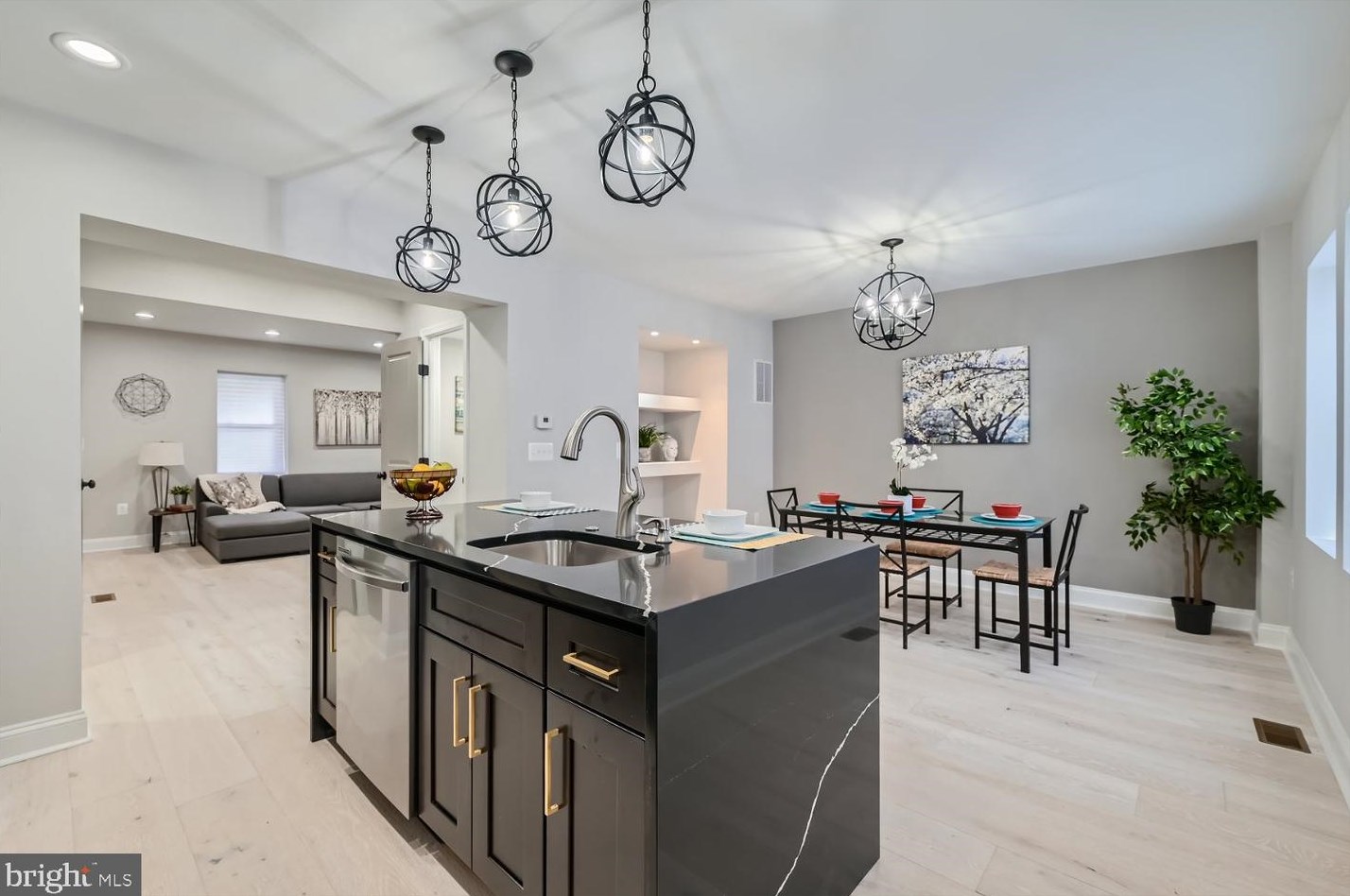 218 Culver St, Baltimore MD  21229-3011 exterior