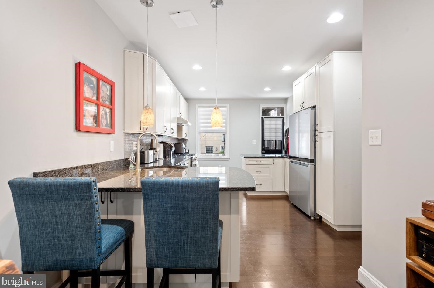 406 Robinson St, Baltimore MD 21224-4929 exterior