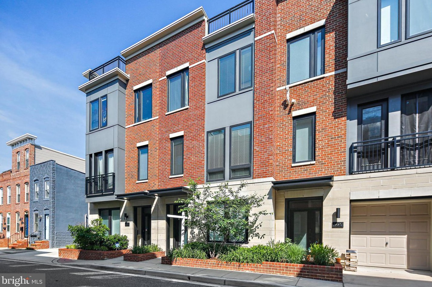 1223 Cooksie St, Baltimore, MD 21230-5230