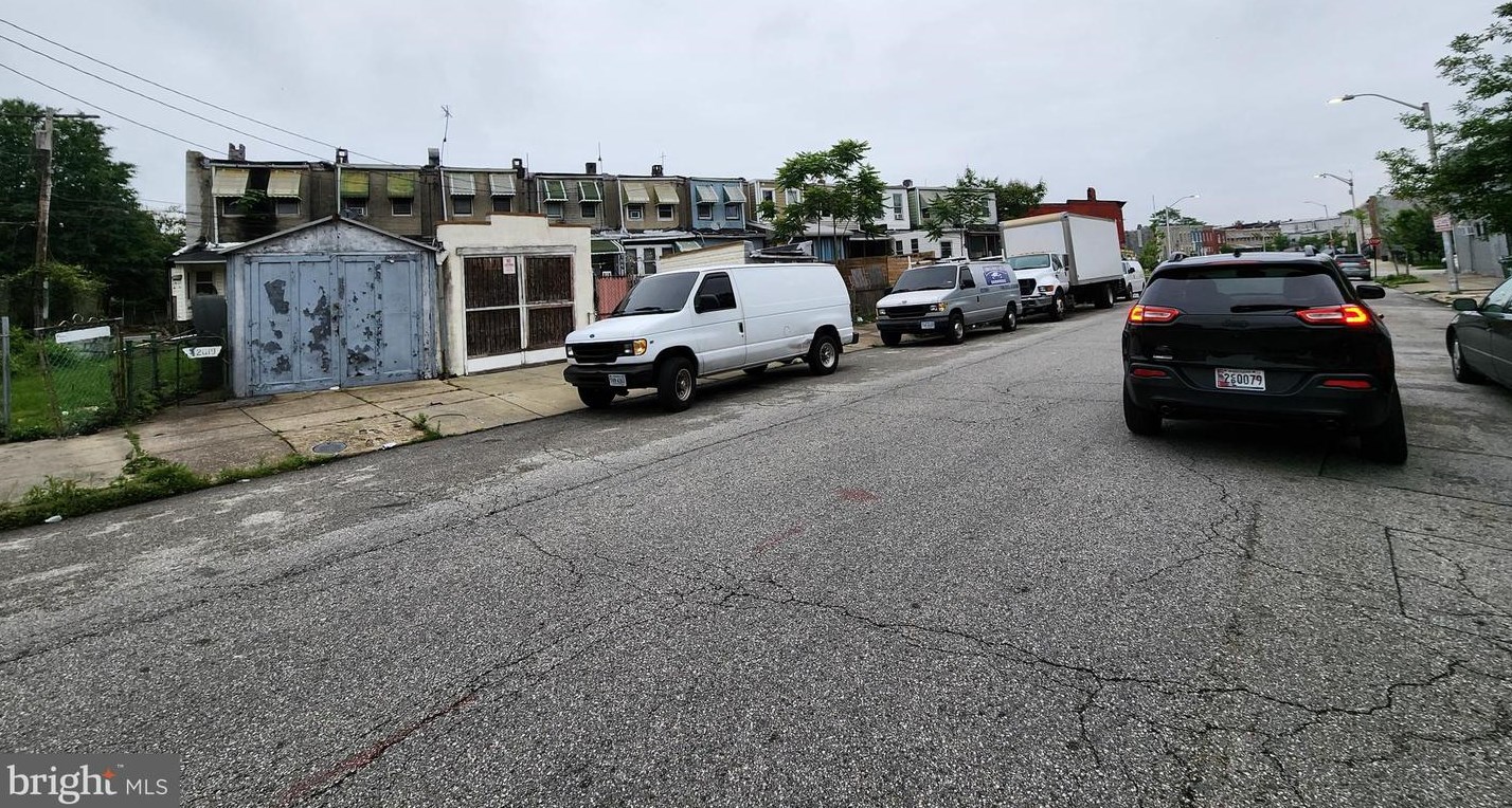 2017 Ashton St, Baltimore, MD 21223-2929
