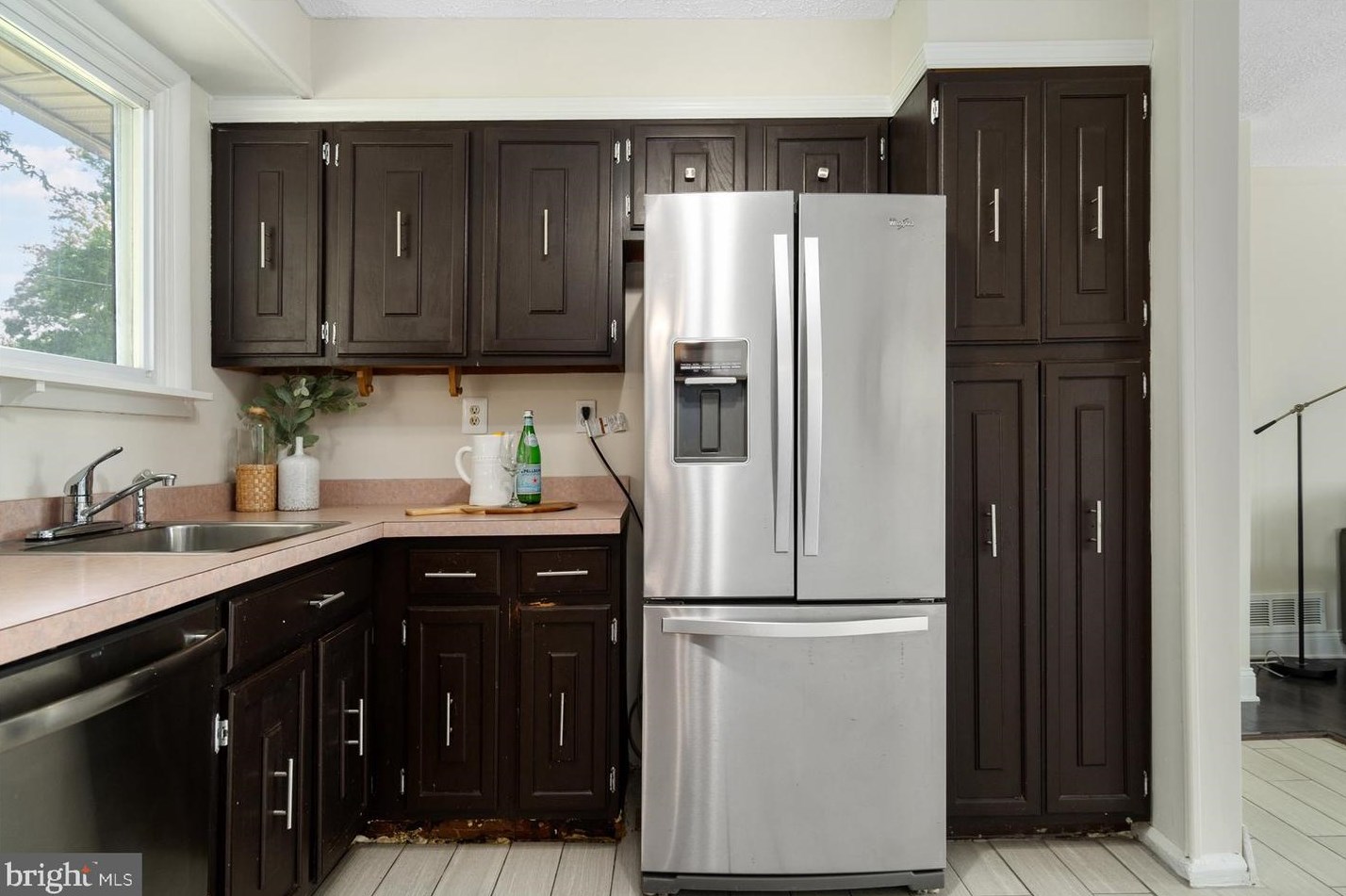 6819 Hamlet Ave, Baltimore MD  21234-7403 exterior