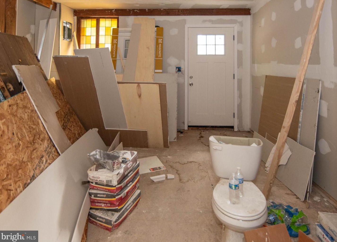 914 Tyson St, Baltimore, MD 21201-4811
