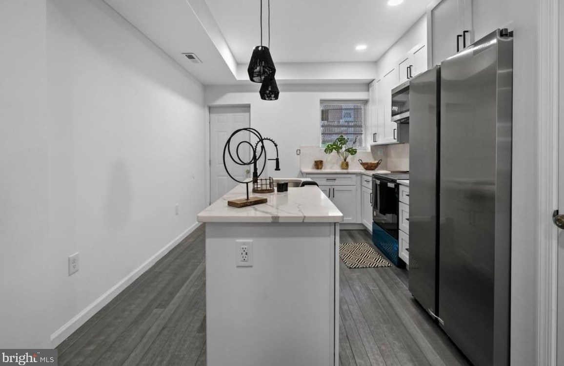 2622 Grogan Ave, Baltimore MD 21213-3764 exterior