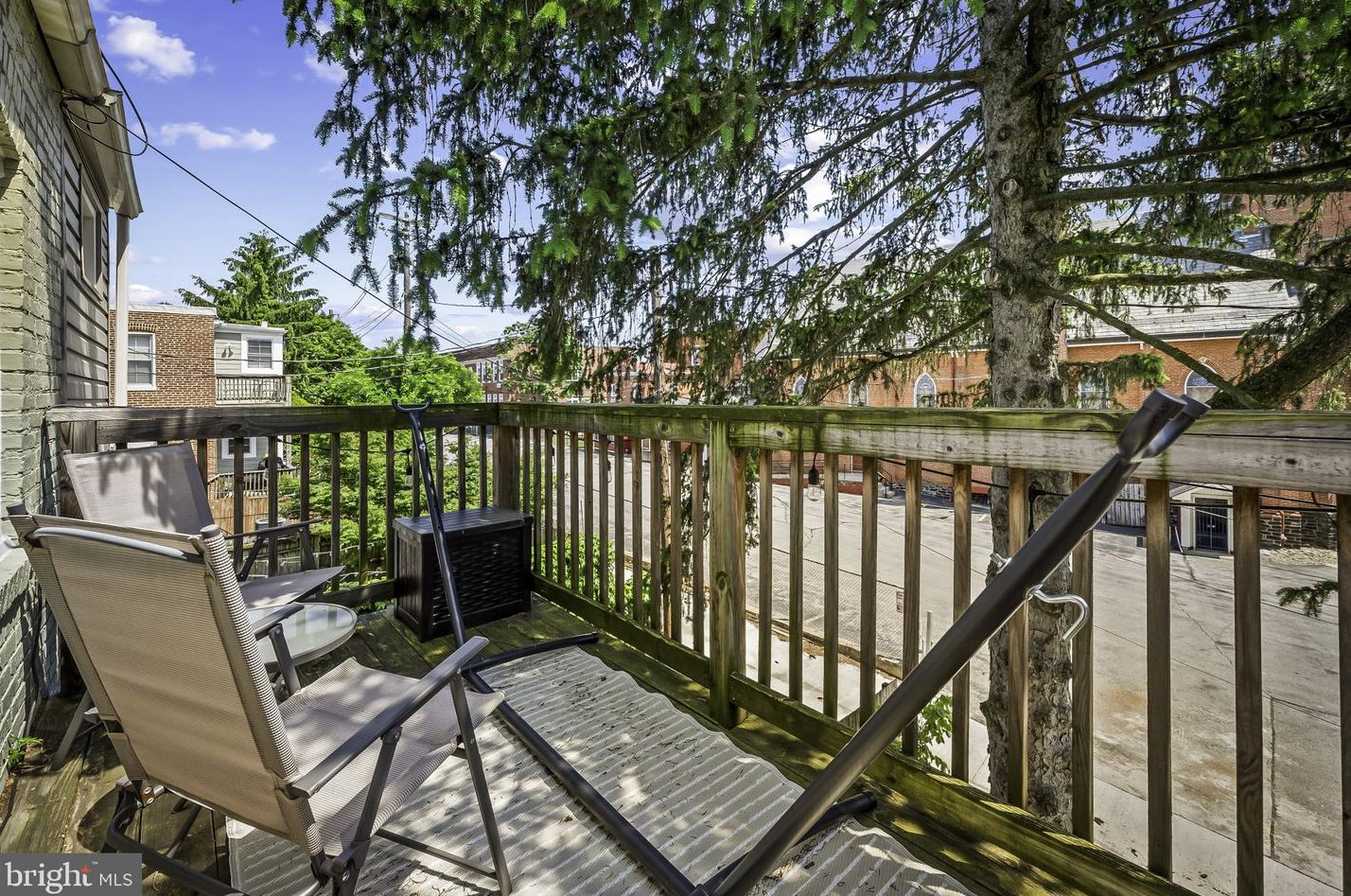 1021 Union Ave, Baltimore MD  21211-1821 exterior