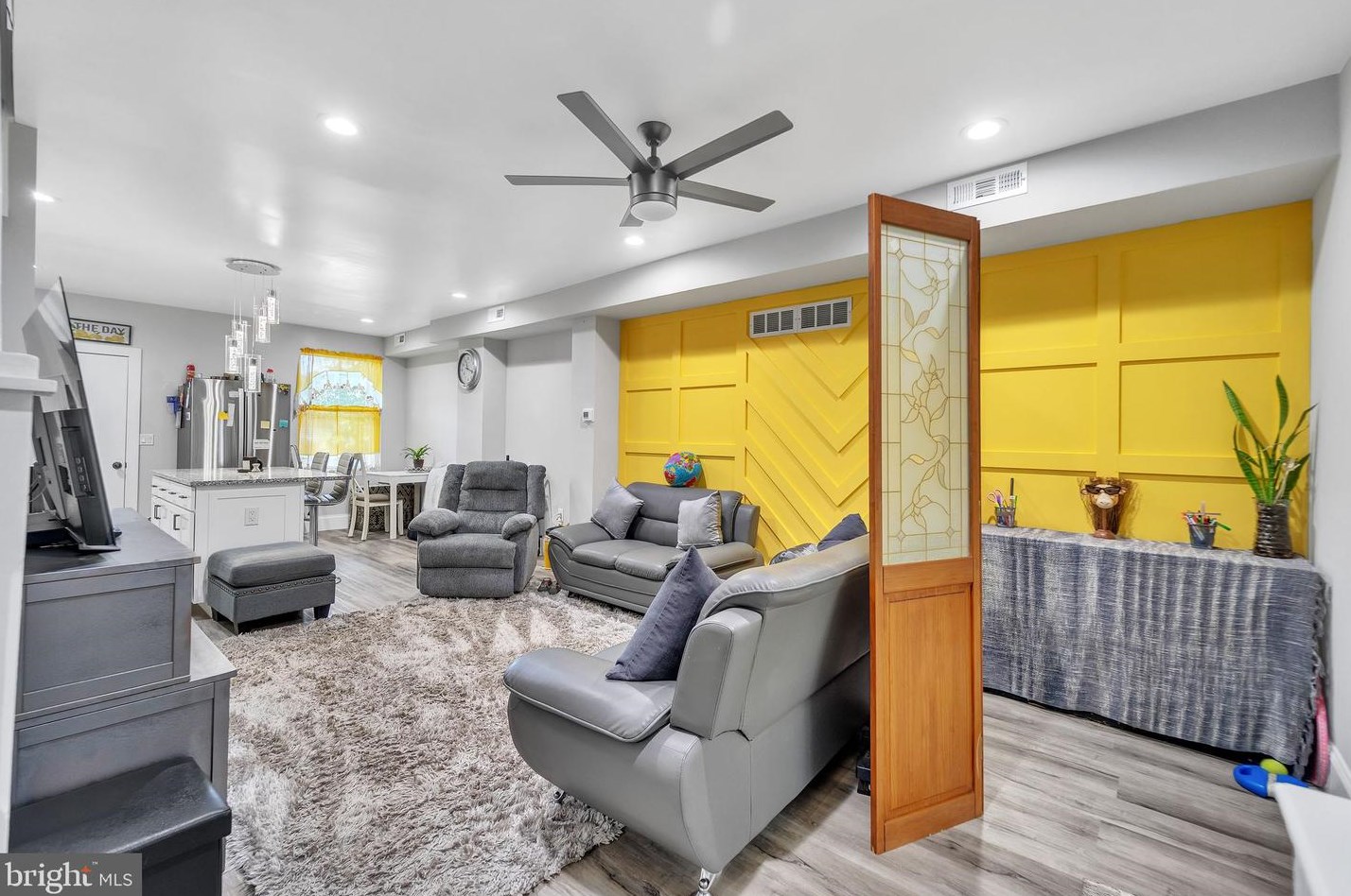 2805 Santa Fe Ave, Baltimore, MD 21215-6622