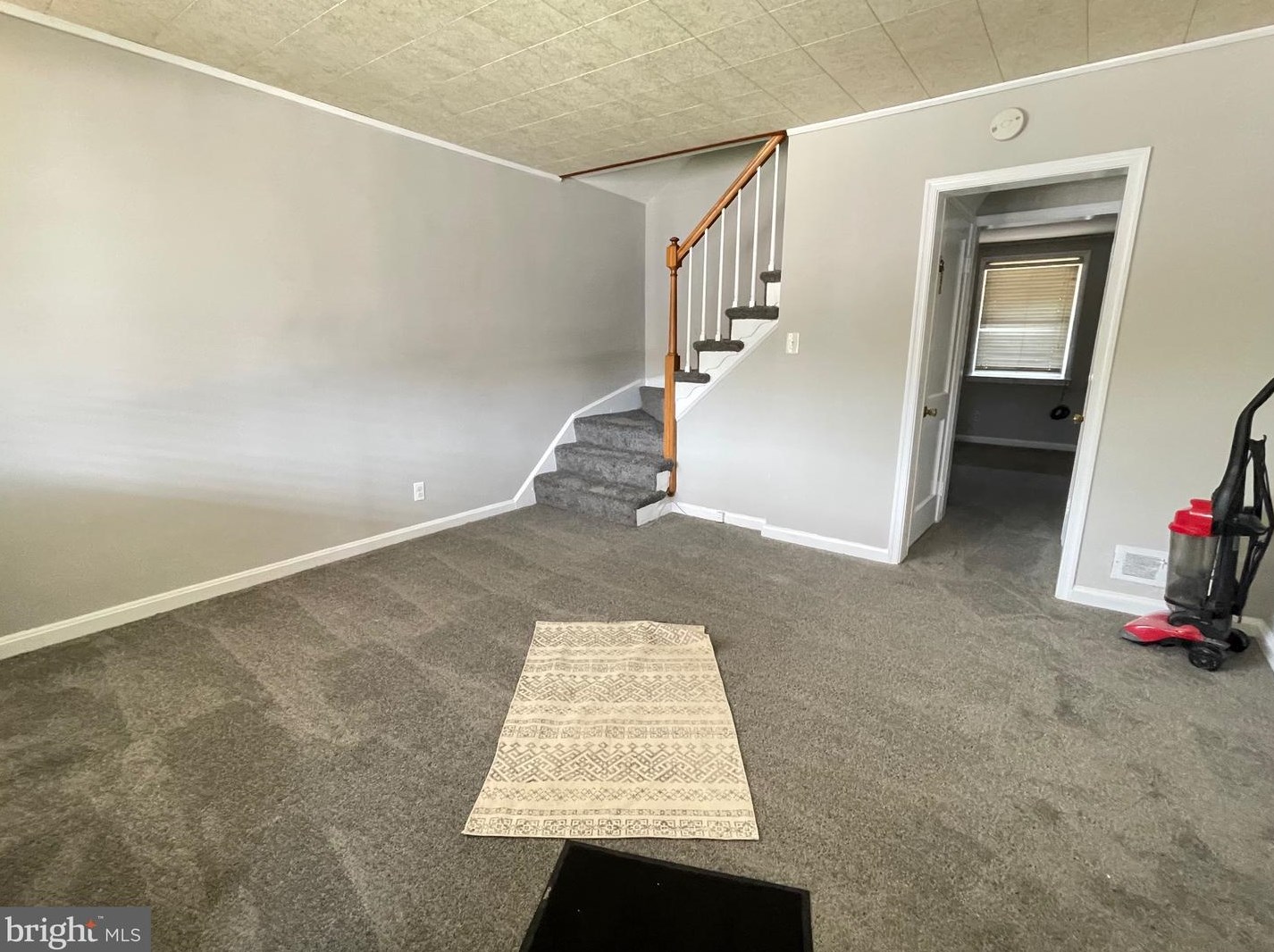 1723 Malvern St, Baltimore, MD 21224