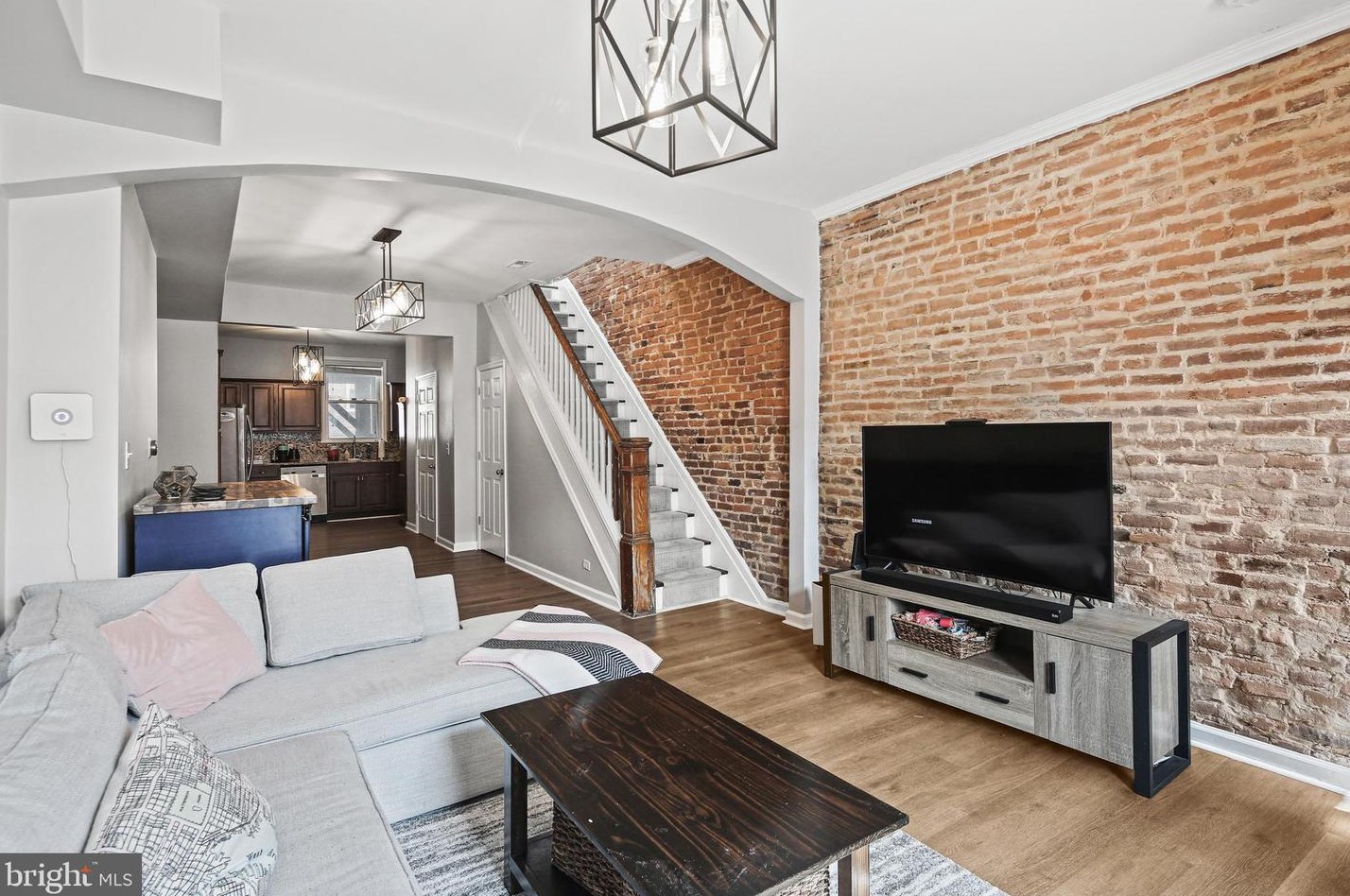 604 Clinton St, Baltimore MD  21205-2813 exterior