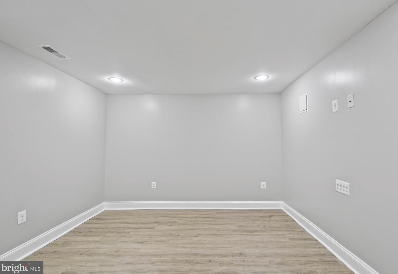 5839 Benton Hts Ave, Baltimore MD  21206-2539 exterior