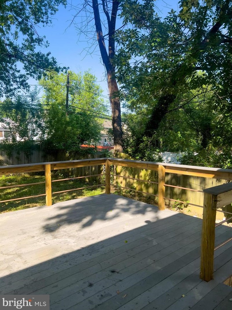 3312 Bayonne Ave, Baltimore MD 21206-2811 exterior