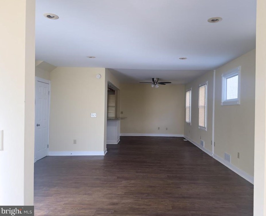 3312 Bayonne Ave, Baltimore MD 21206-2811 exterior