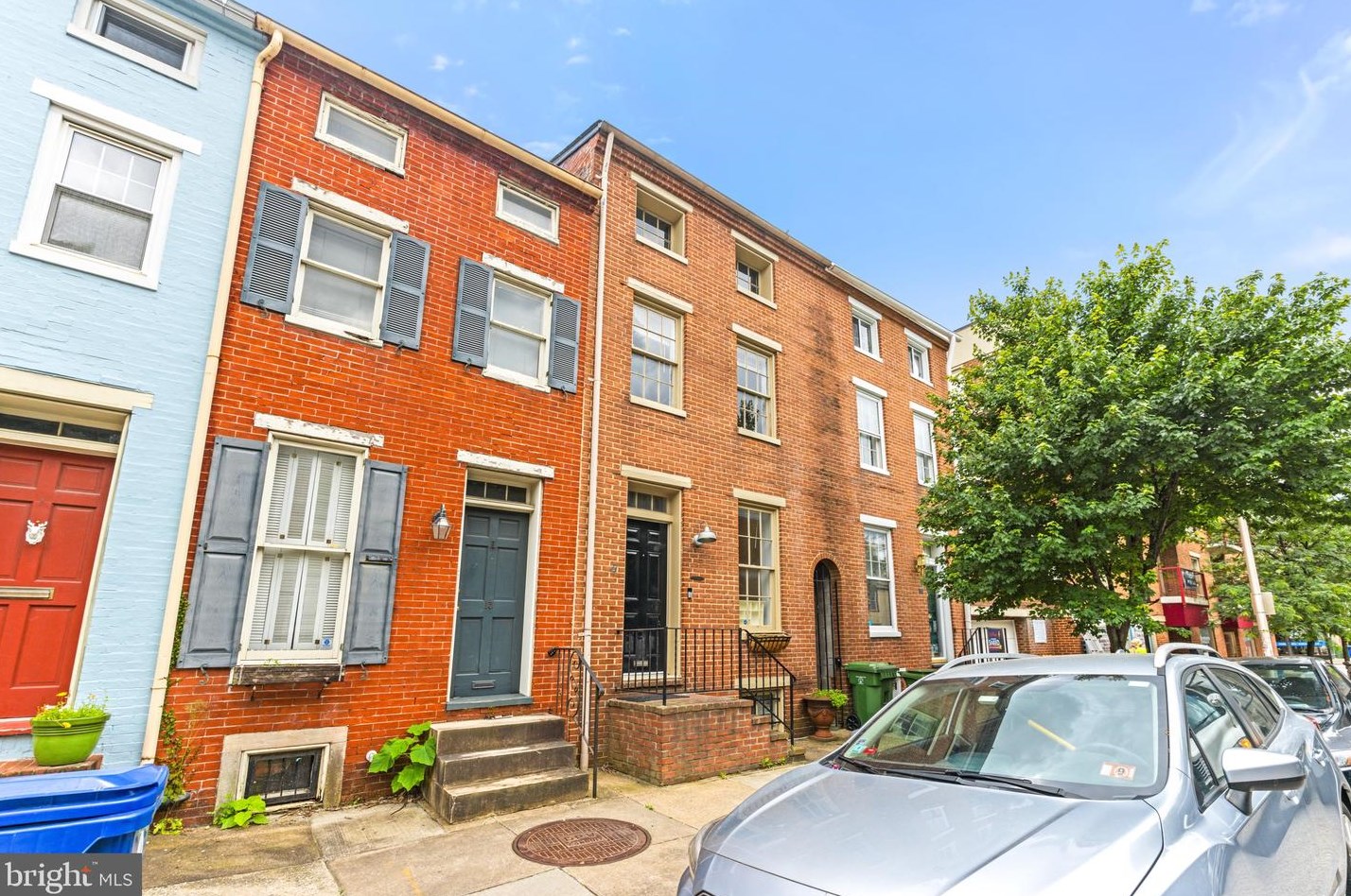 13 E Henrietta St, Baltimore, MD 21230