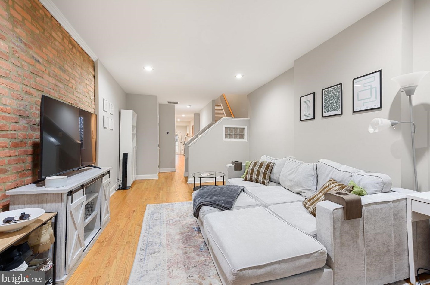 1107 S Ellwood Ave, Baltimore, MD 21224