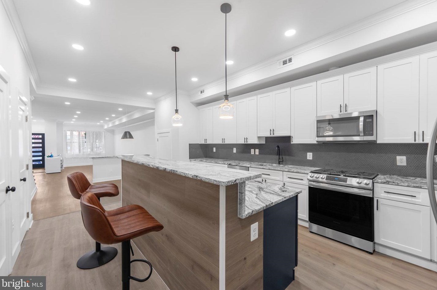 1222 James St, Baltimore MD 21230-1317 exterior