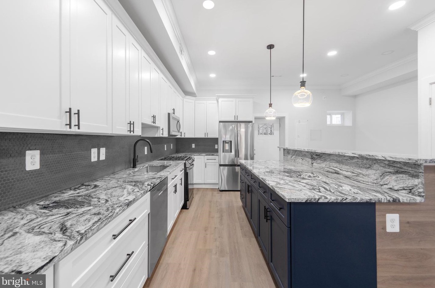 1222 James St, Baltimore MD 21230-1317 exterior