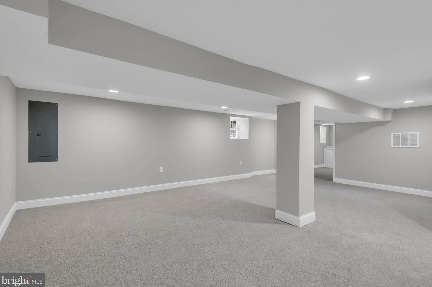 505 Chapel Gate Ln, Baltimore MD  21229-2403 exterior