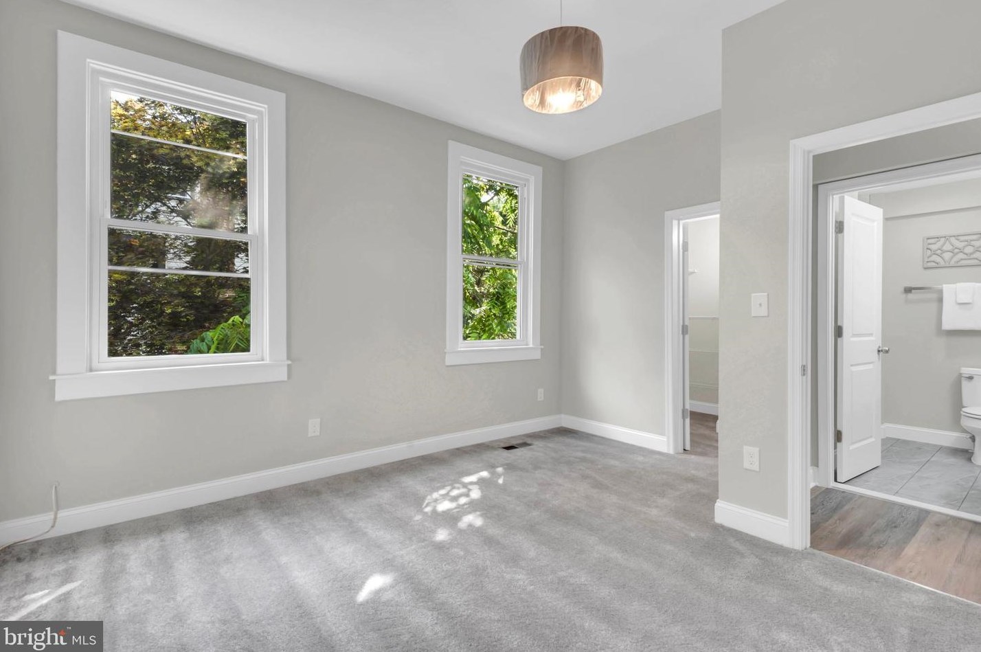 505 Chapel Gate Ln, Baltimore MD  21229-2403 exterior