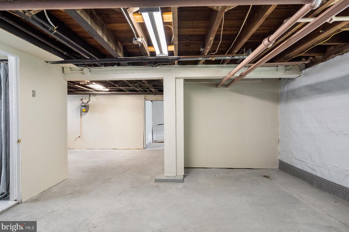 2919 Westfield Ave, Baltimore MD  21214-1051 exterior