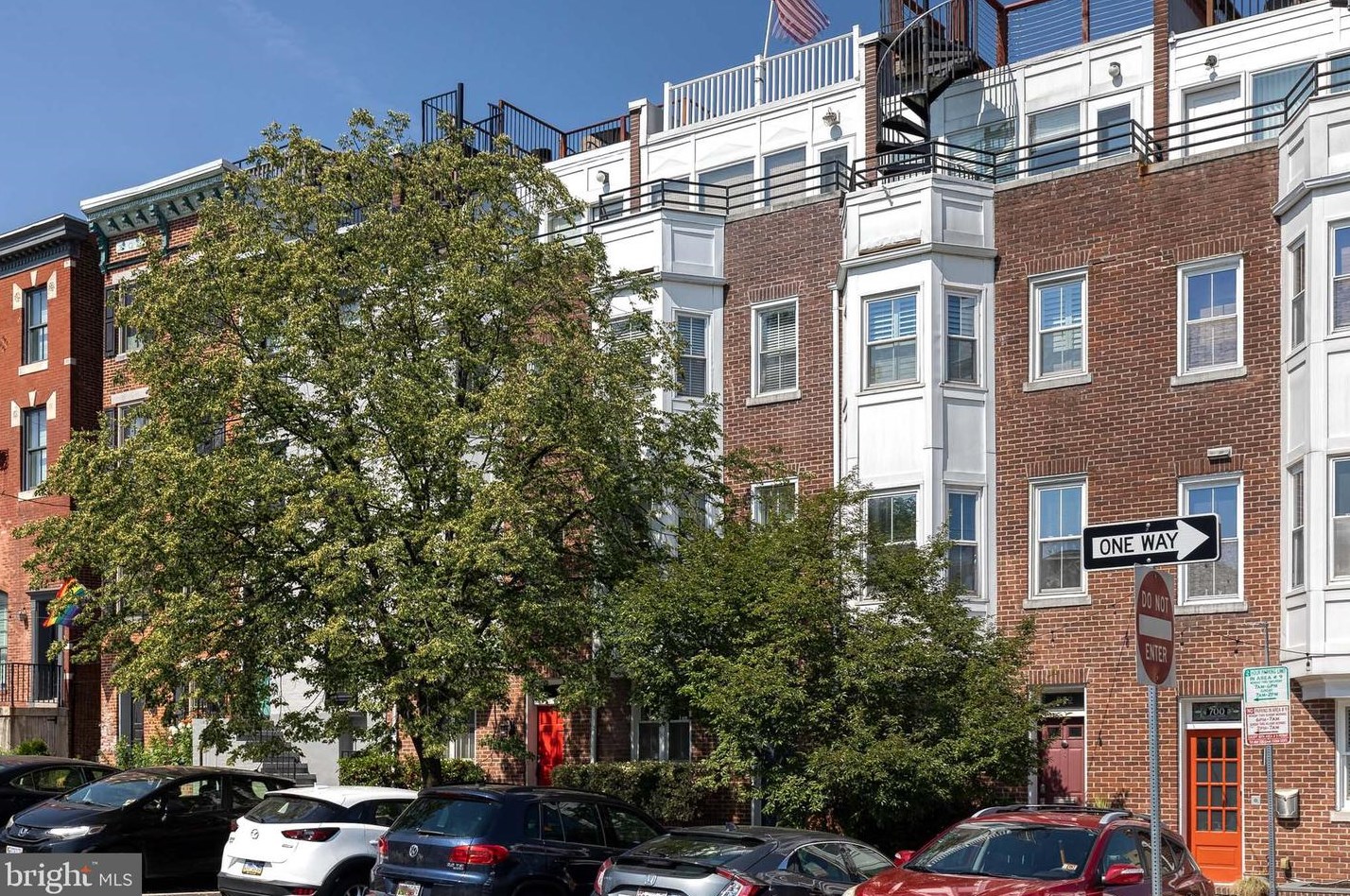 704 William St, Baltimore, MD 21230-3965