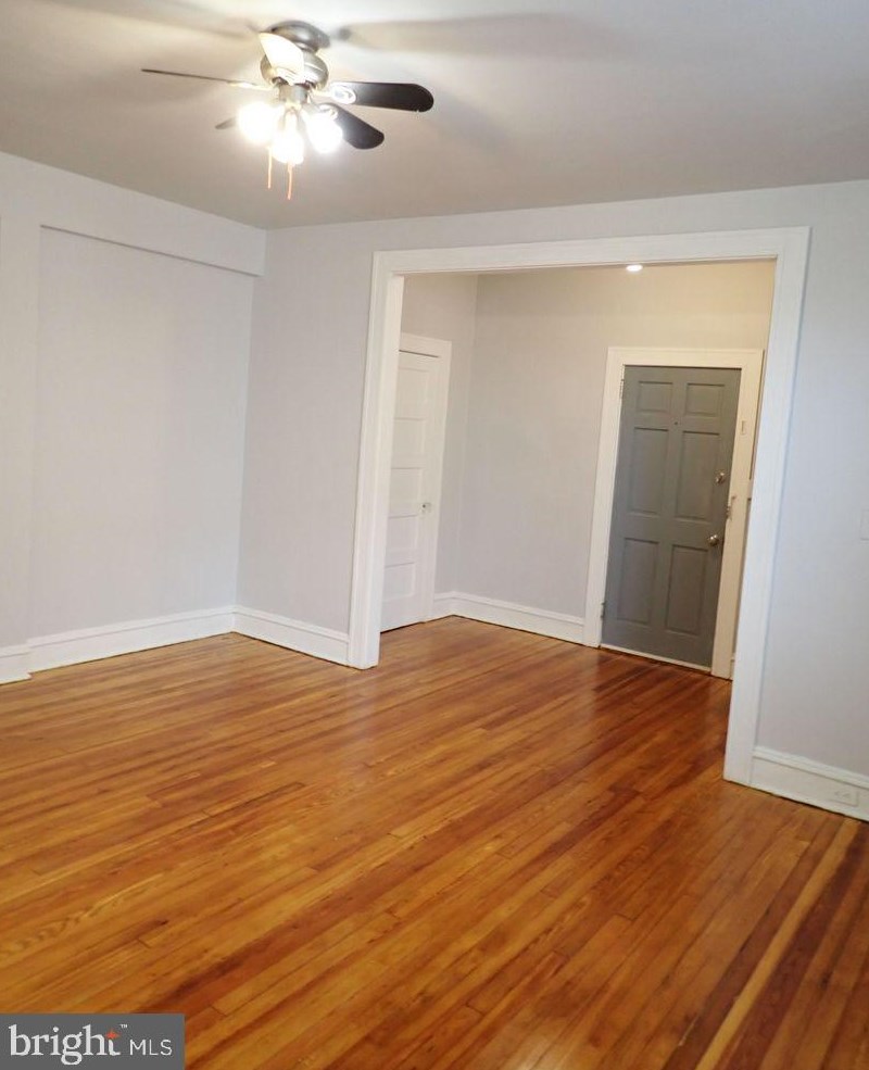 307 Dolphin St, Baltimore MD  21217-3653 exterior