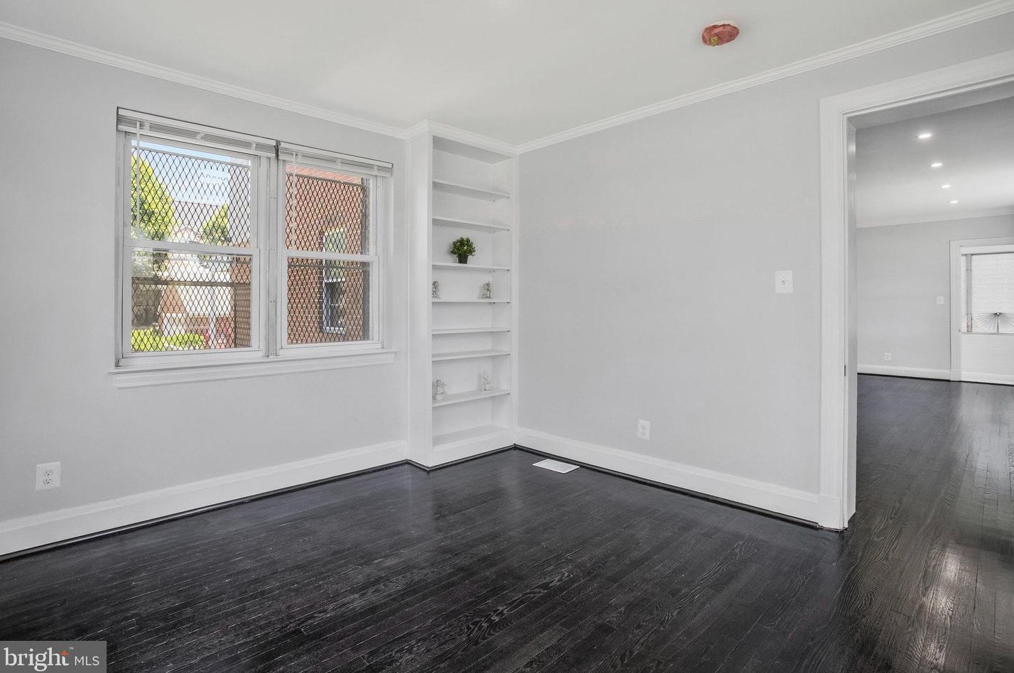 3104 Liberty Heights Ave, Baltimore MD 21215-7931 exterior