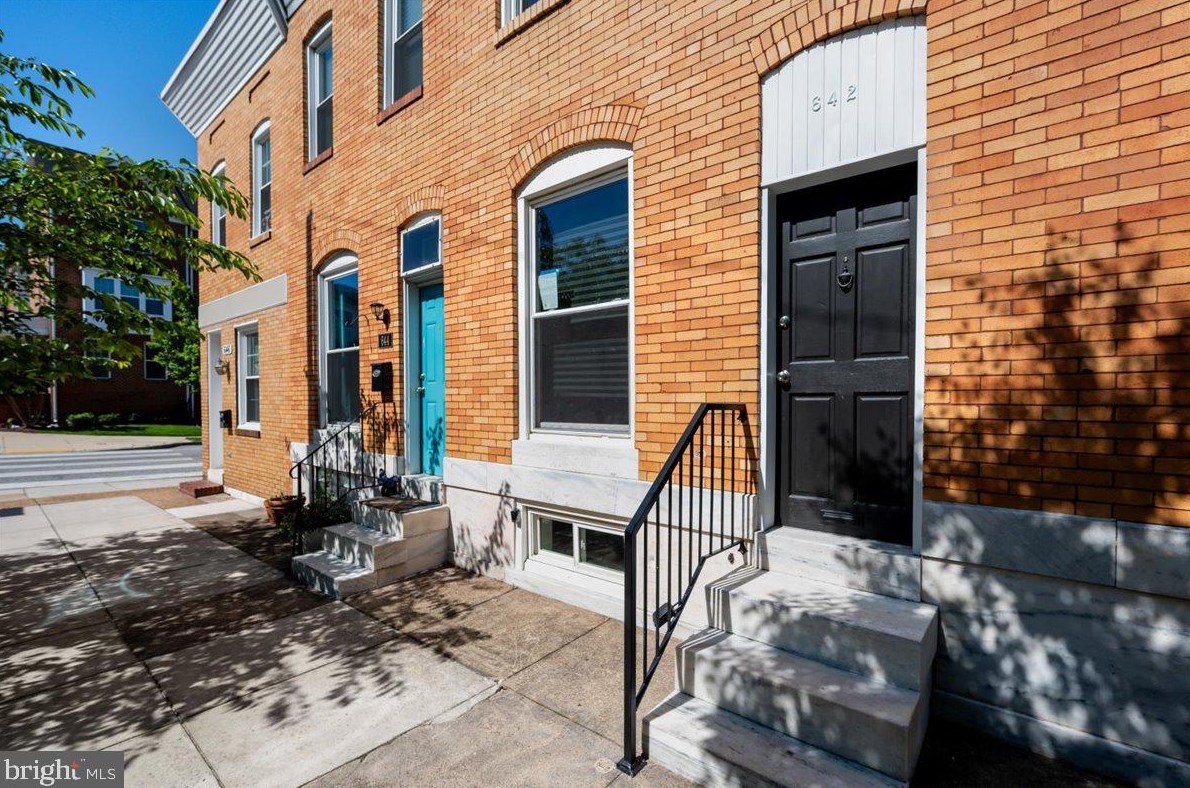 642 Macon St, Baltimore, MD 21224-4412