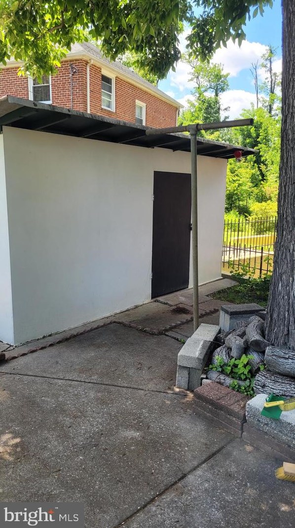 4925 Herring Run Dr, Baltimore MD  21214-1937 exterior