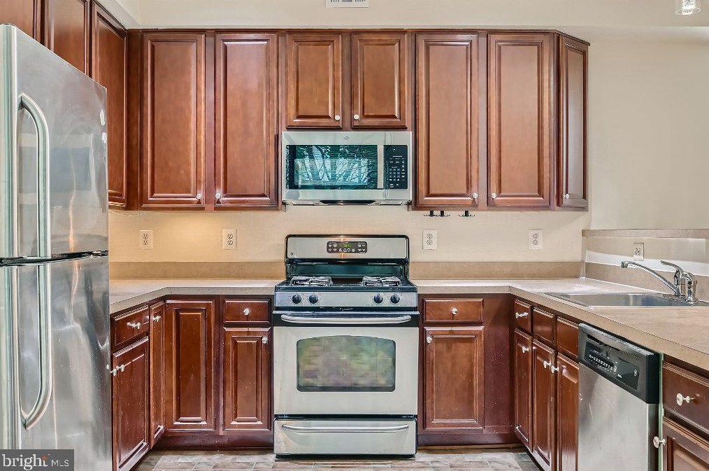 123 Station North Mews, Baltimore, MD 21202-2998