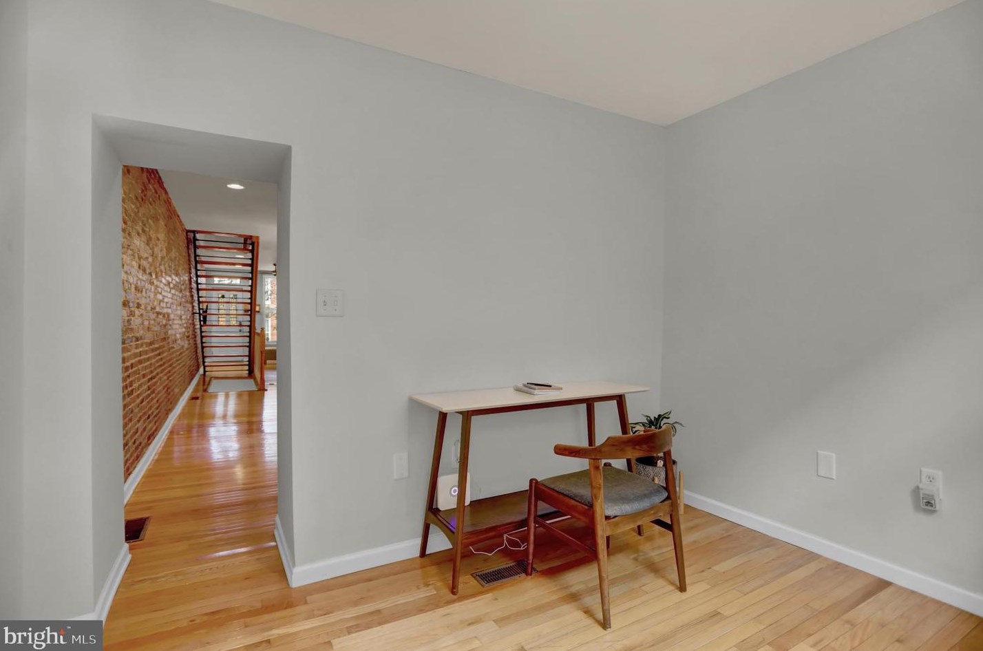 1155 Hamburg St, Baltimore MD  21230-1910 exterior