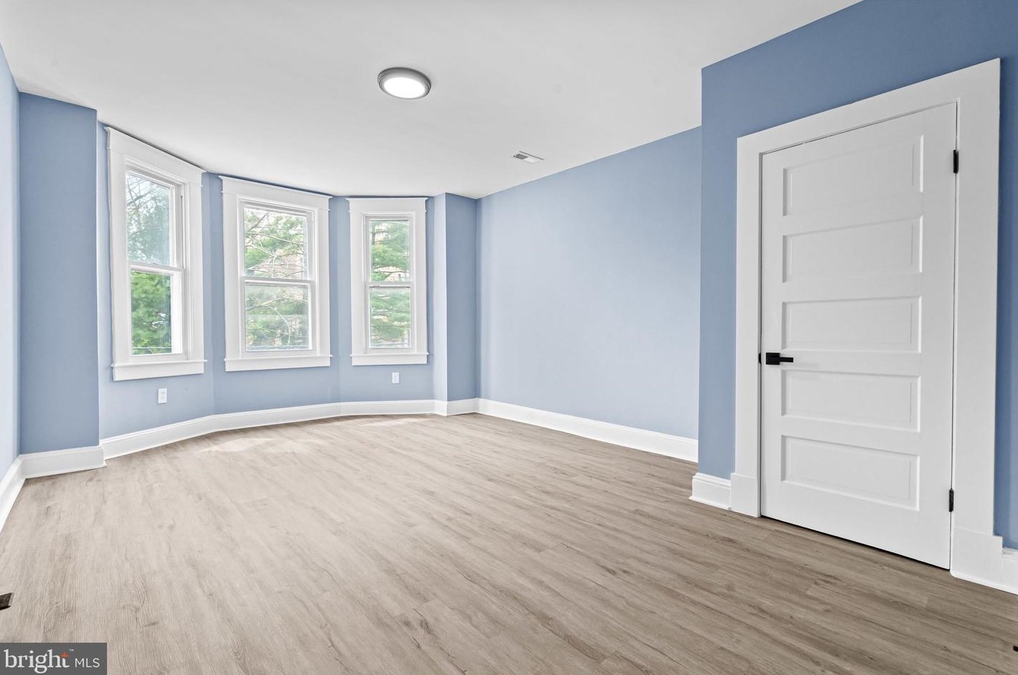 3824 Old Frederick Rd, Baltimore MD 21229-3825 exterior