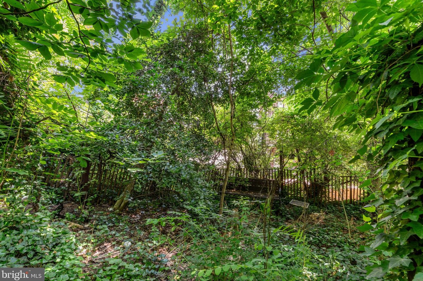 616 Reservoir St, Baltimore MD  21217-4823 exterior