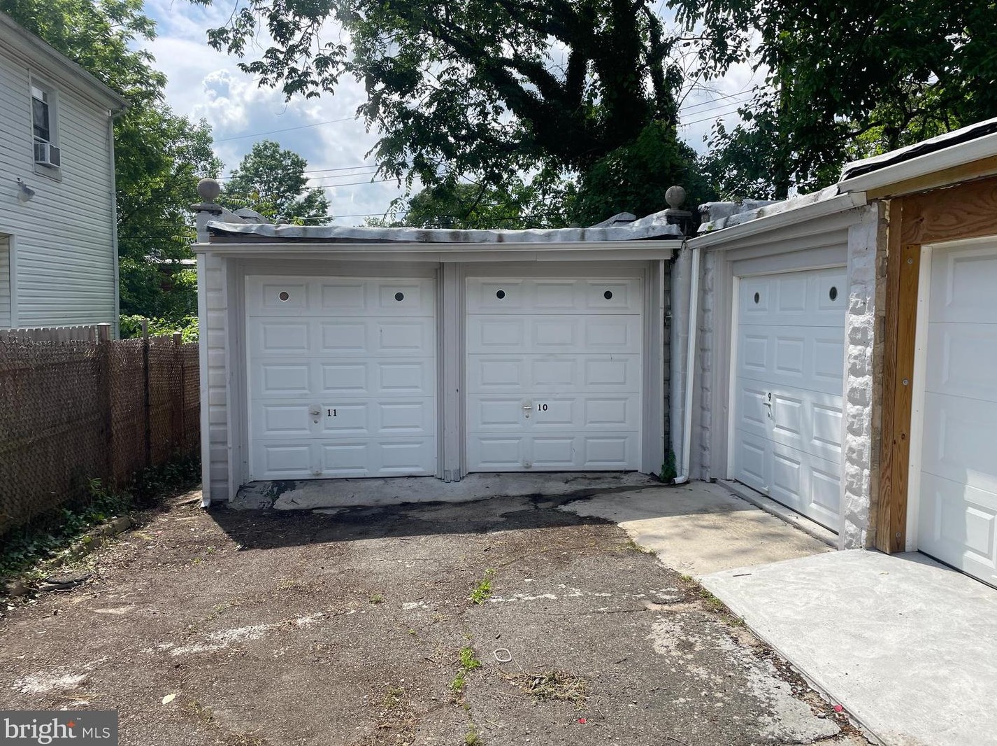 3925 Greenmount Ave, Baltimore MD  21218-4724 exterior