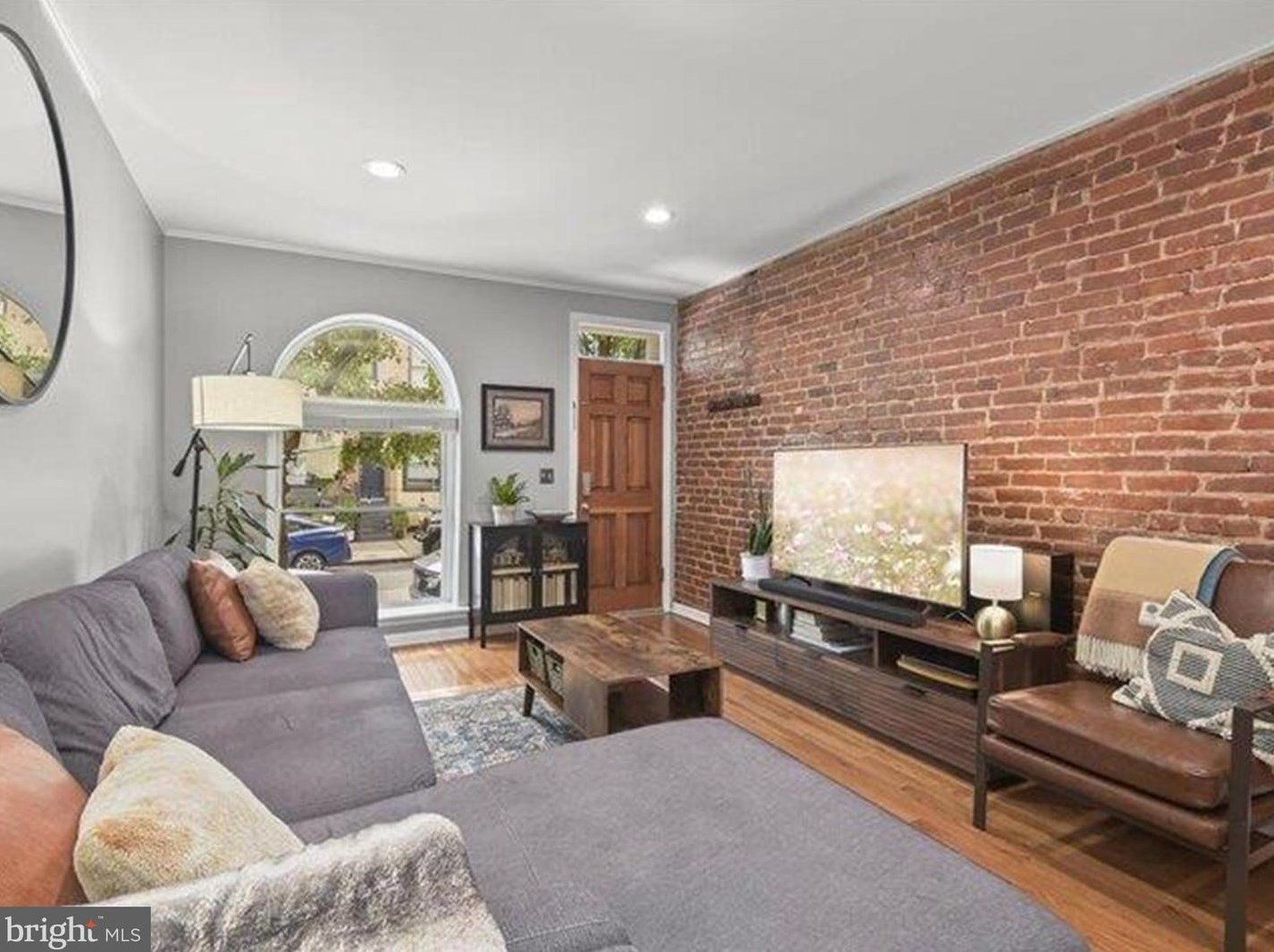 1803 Jackson St, Baltimore MD  21230-4737 exterior