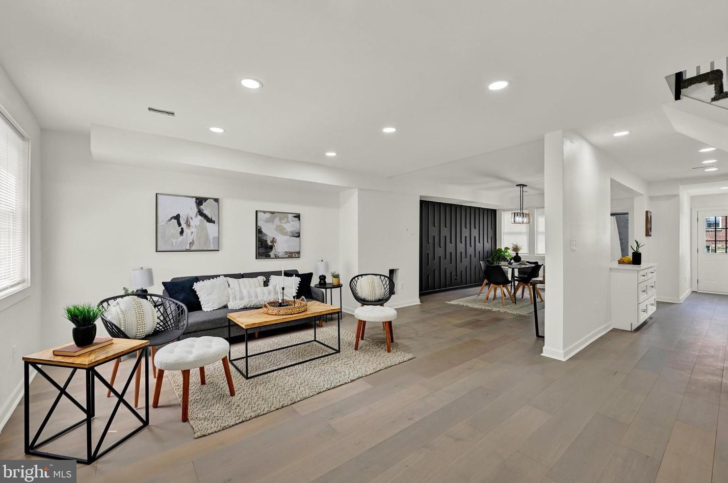 2606 Longwood St, Baltimore, MD 21216-1928