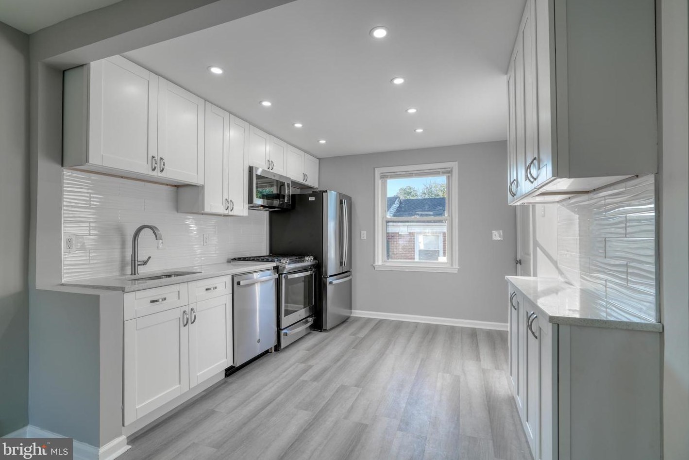 5801 Key Ave, Baltimore, MD 21215-4009