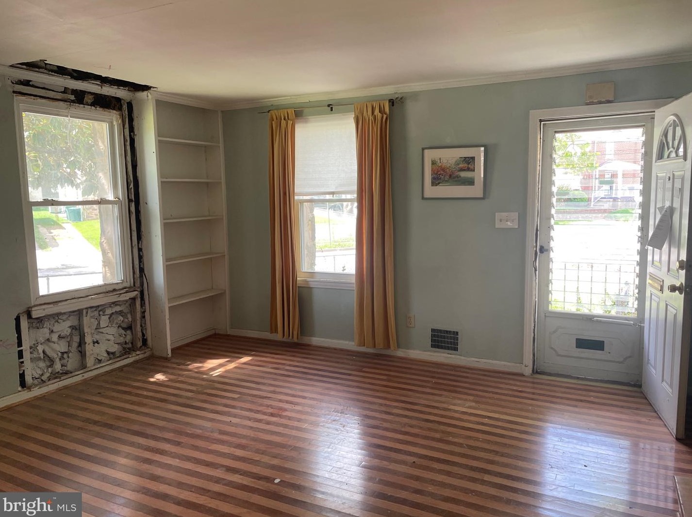 5014 Sunset Rd, Baltimore MD 21223-2743 exterior