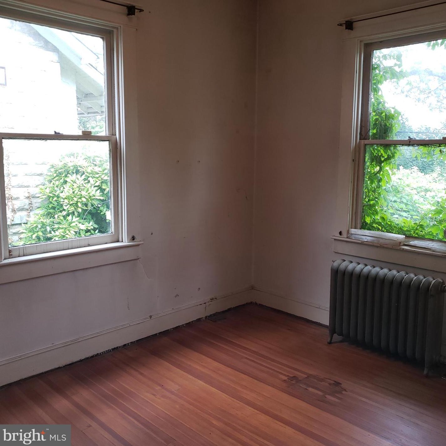 3015 Weaver Ave, Baltimore MD  21214-3402 exterior