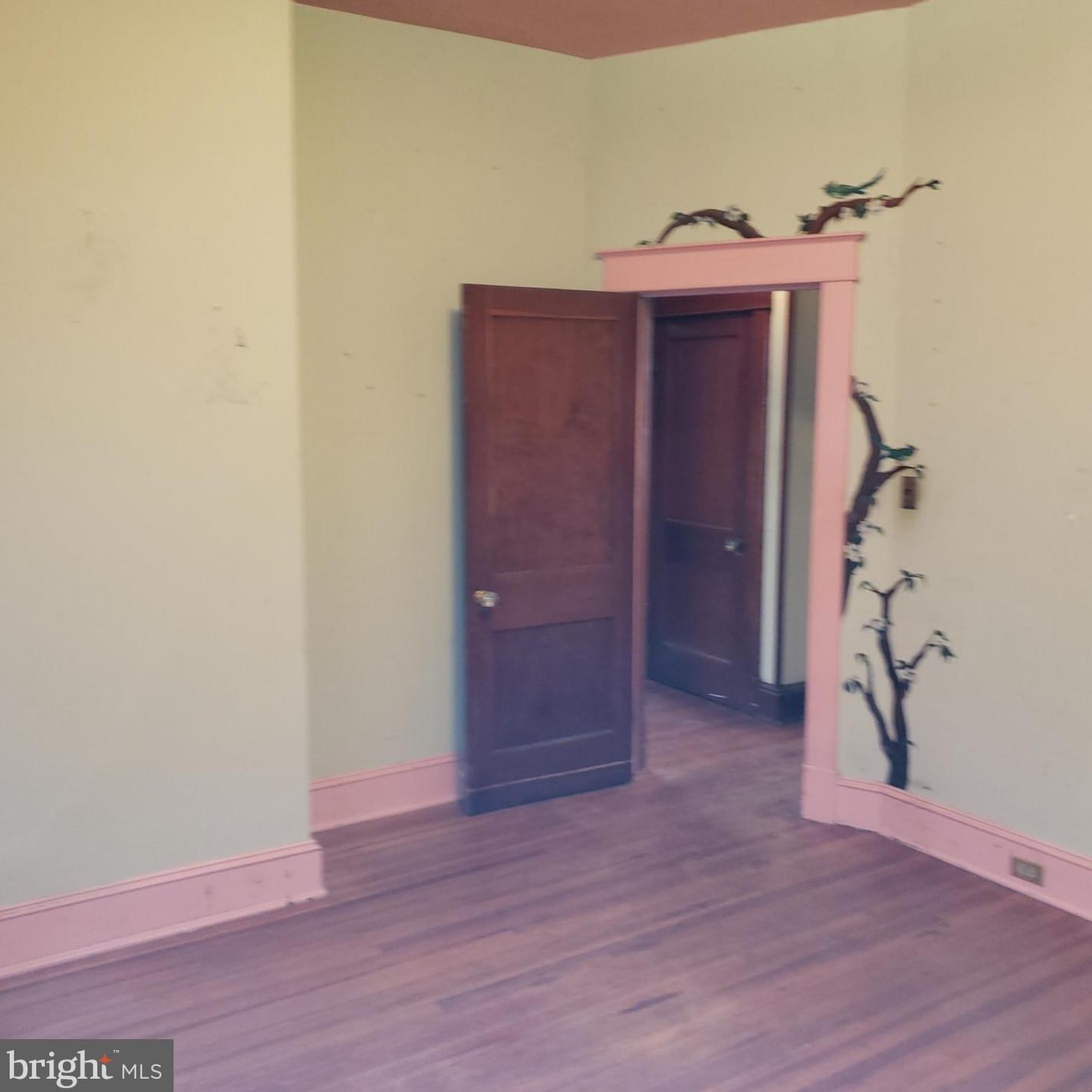 3015 Weaver Ave, Baltimore MD  21214-3402 exterior