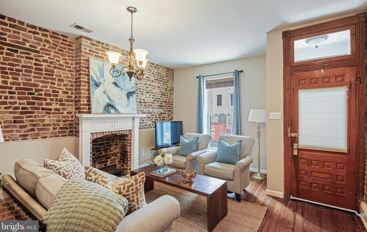609 S Clinton St, Baltimore, MD 21224