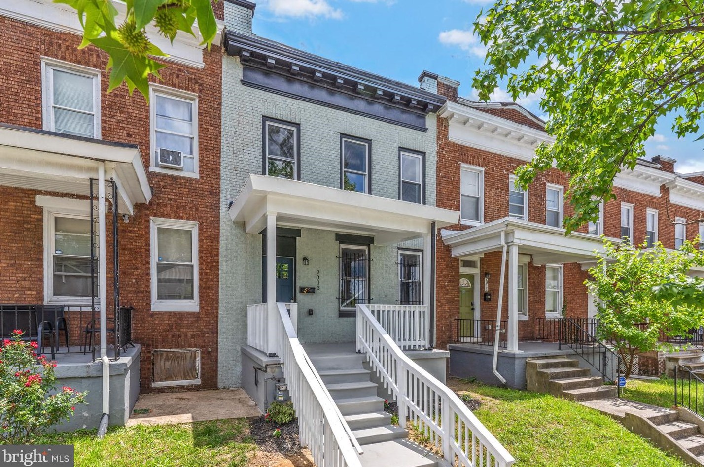 2013 Belair Rd, Baltimore MD  21213-1334 exterior