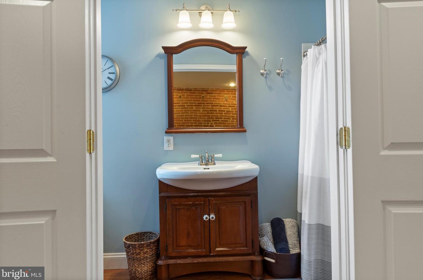 2206 Gough St, Baltimore MD  21231-2635 exterior