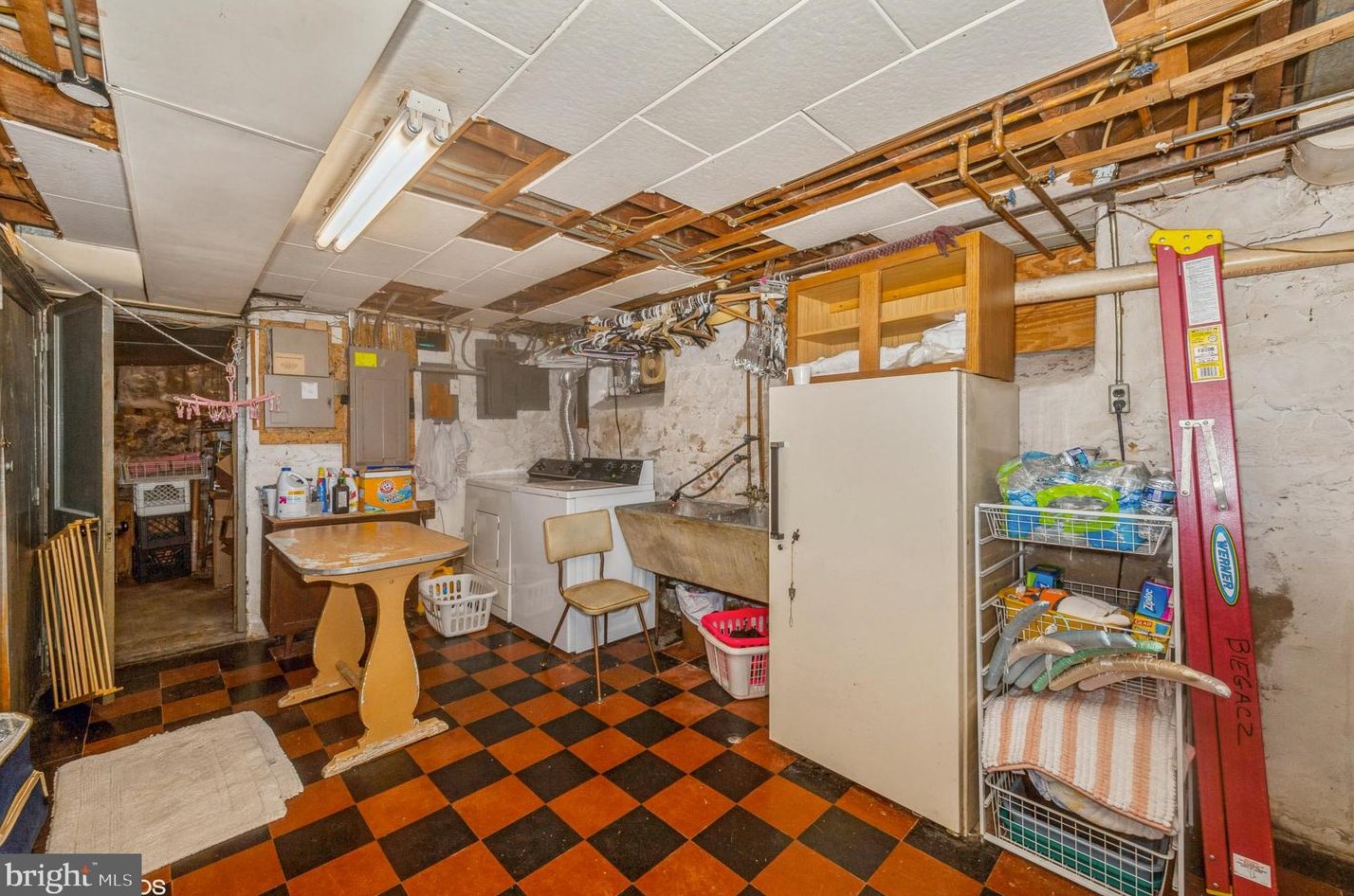 3821 Menlo Dr, Baltimore MD  21215-3431 exterior