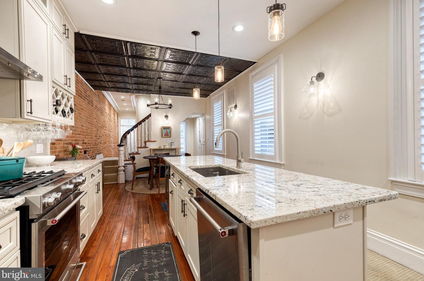 2104 Pratt St, Baltimore MD  21231-2027 exterior