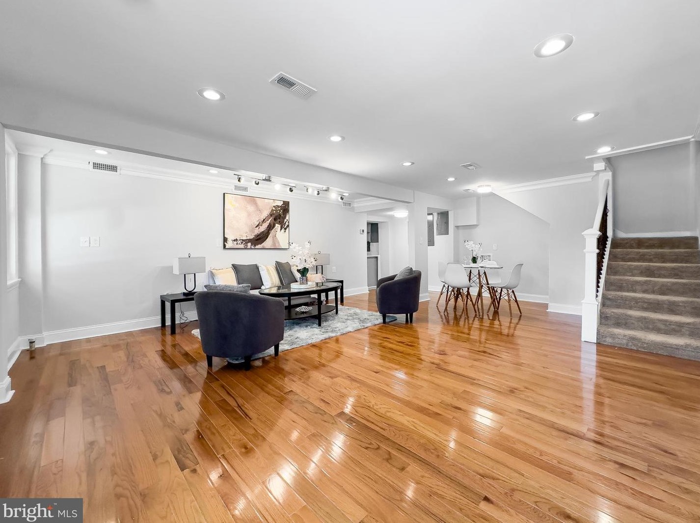 5209 Cuthbert Ave, Baltimore, MD 21215-5024