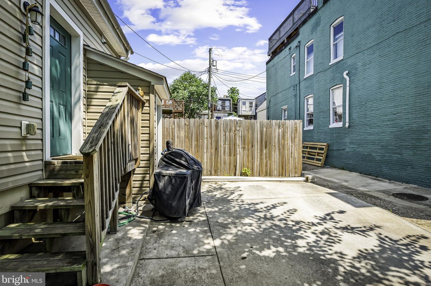 3501 Elm Ave, Baltimore MD  21211-2419 exterior