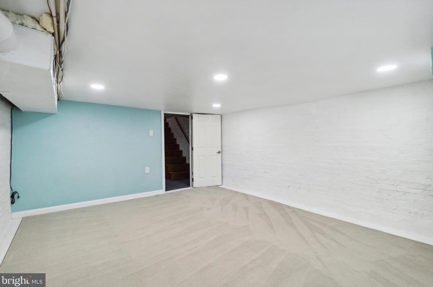 235 Lakewood Ave, Baltimore MD  21224-1111 exterior