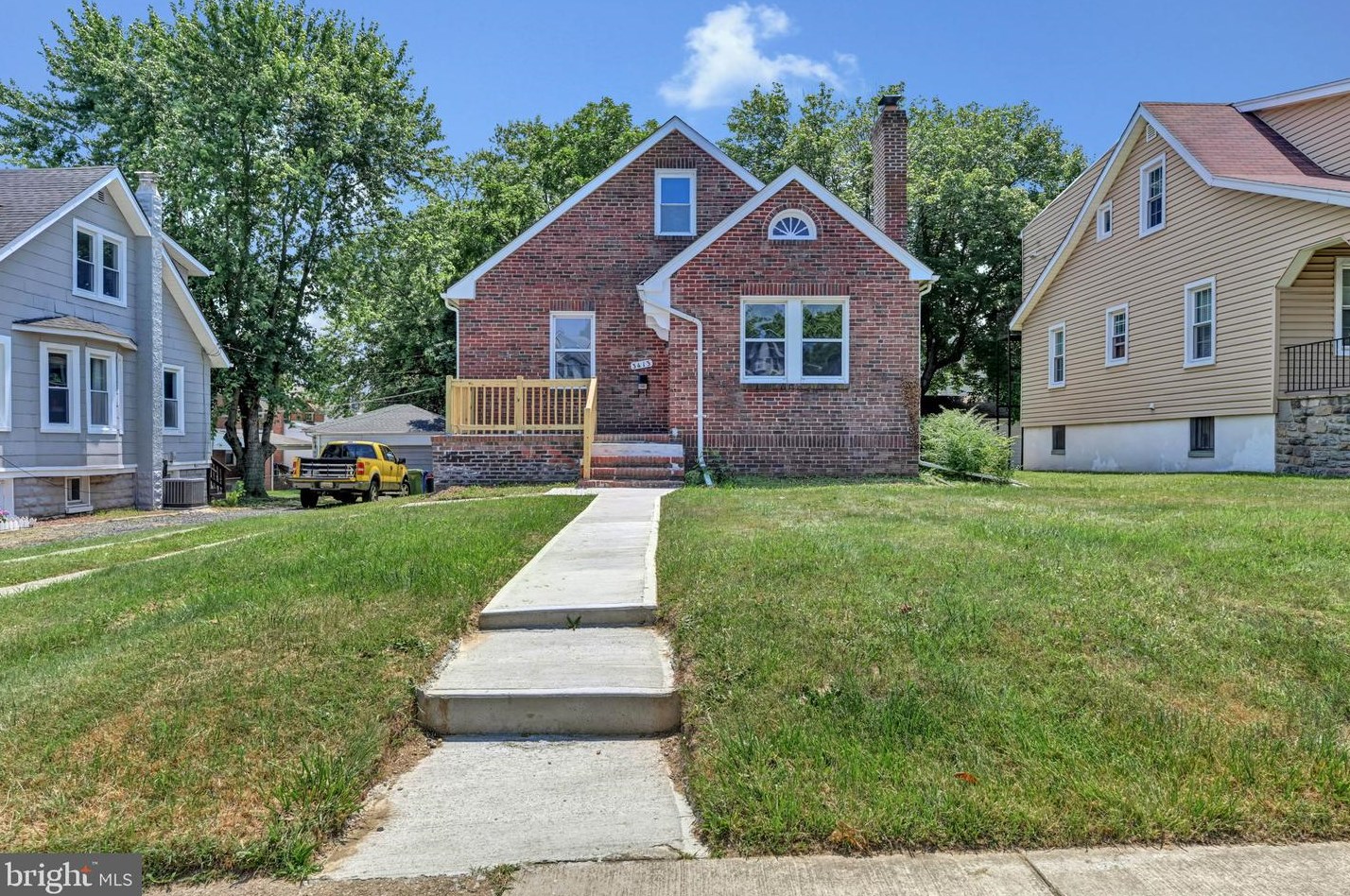 3413 Glenmore Ave, Baltimore MD  21214-1823 exterior