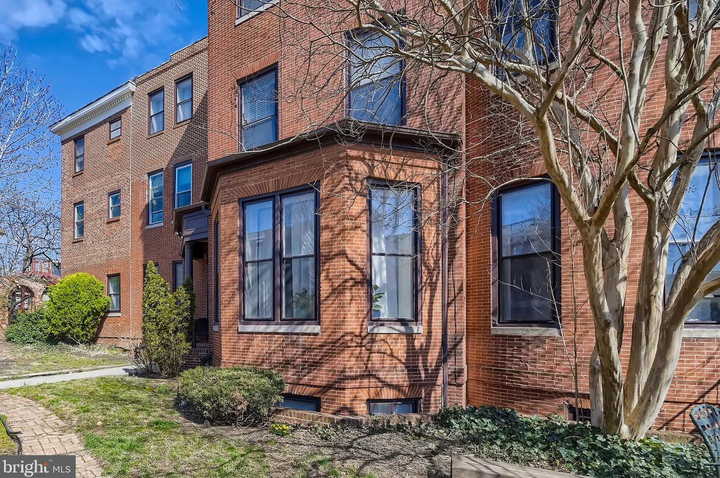 7 Chester St, Baltimore MD  21231-1600 exterior